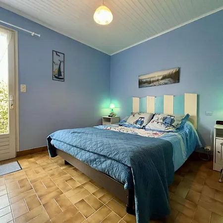Maison A Deux Pas De La Aux Sables-vignier - Sgo000-102 *